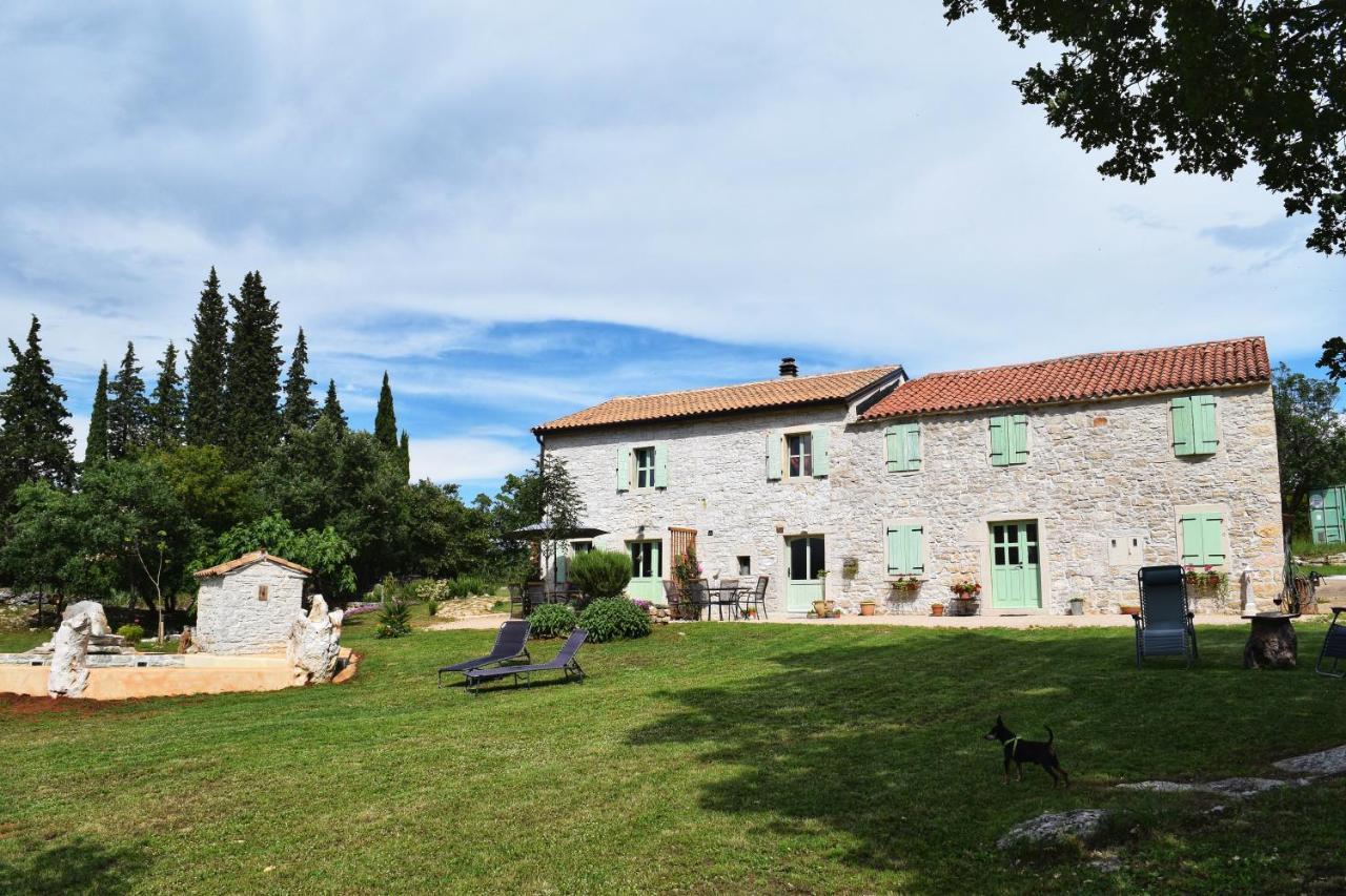 Cottage Al Merlo Olivo Буйе Экстерьер фото