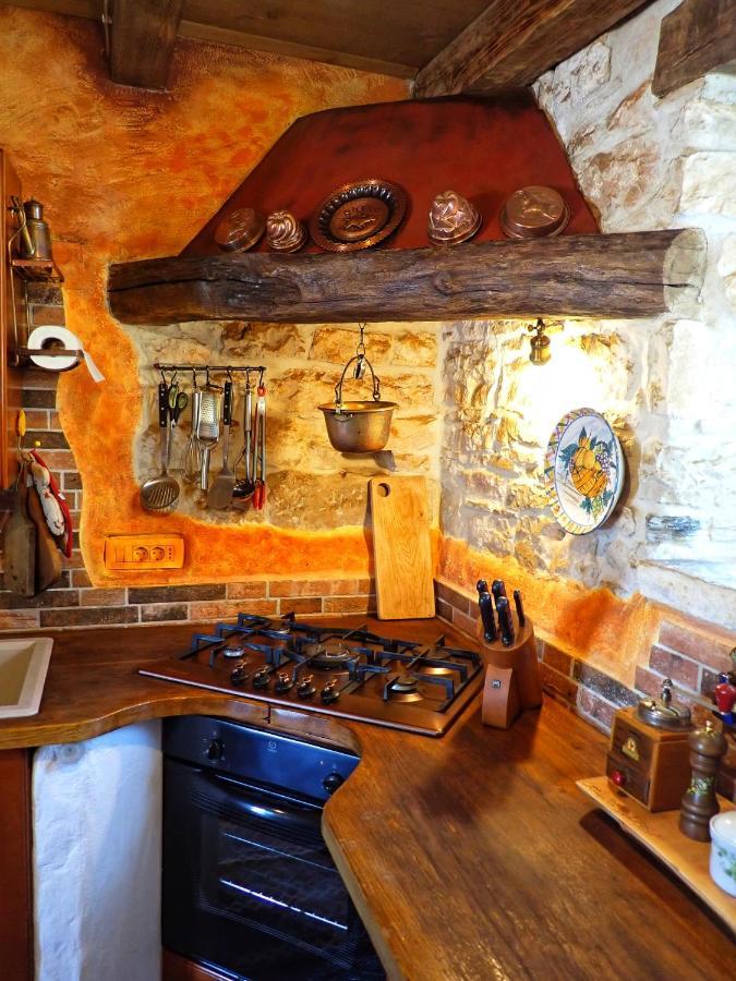 Cottage Al Merlo Olivo Буйе Экстерьер фото